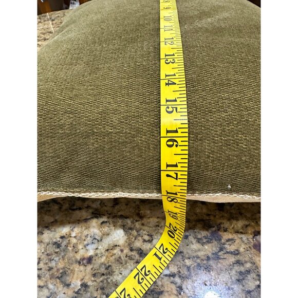 Two Farmyard Woven Decorative 18" Throw Pillows Sheep Pig Farmhouse Country EUC - Picture 13 of 13